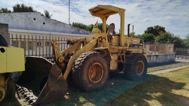 Pá Carregadeira Komatsu WA250-1