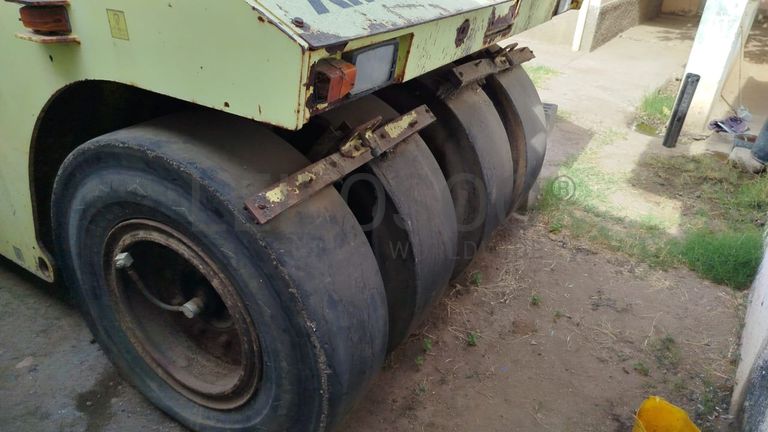 Rolo Compactador AMMANN AP240