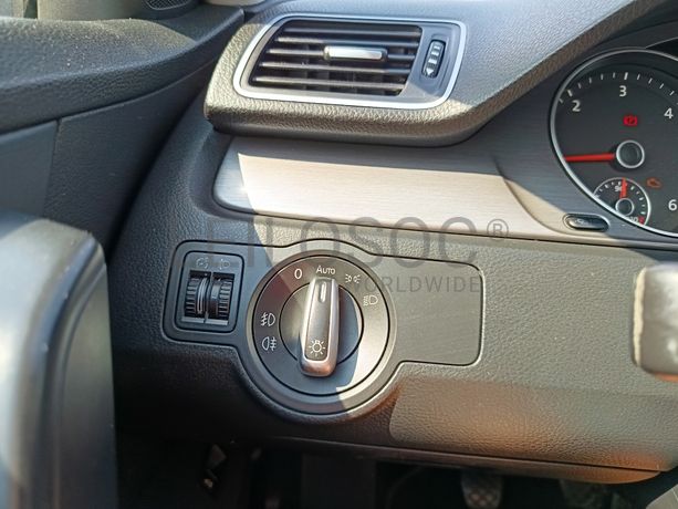 Volkswagen Passat · Ano 2012