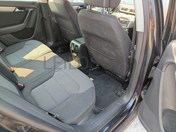 Volkswagen Passat · Ano 2012