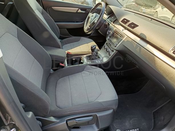 Volkswagen Passat · Ano 2012