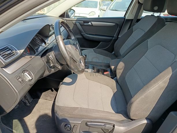 Volkswagen Passat · Ano 2012
