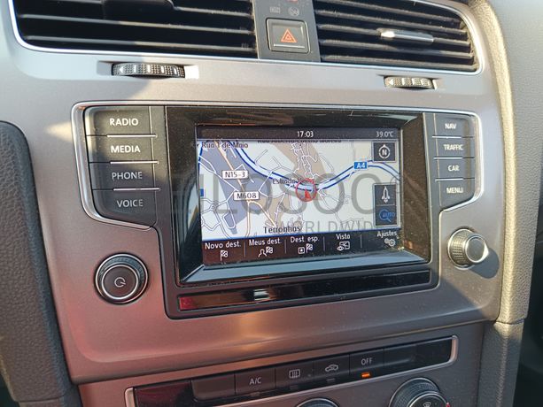 Volkswagen Golf · Ano 2013