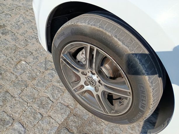 Volkswagen Golf · Ano 2013