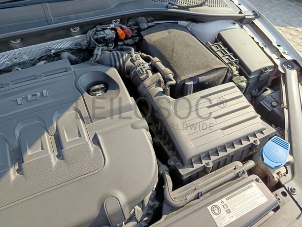 Volkswagen Golf · Ano 2013