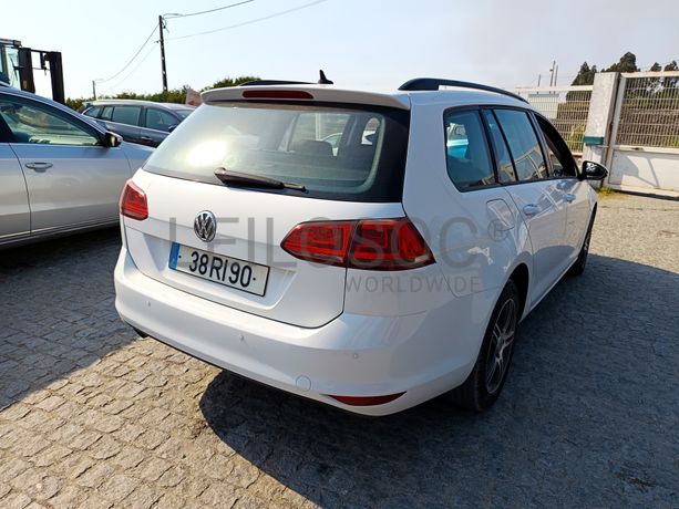 Volkswagen Golf · Ano 2013