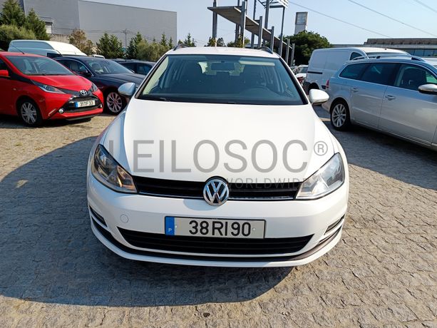 Volkswagen Golf · Ano 2013