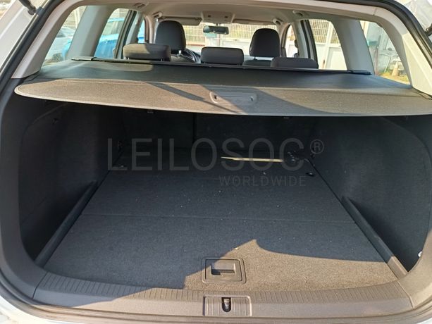 Volkswagen Golf · Ano 2013