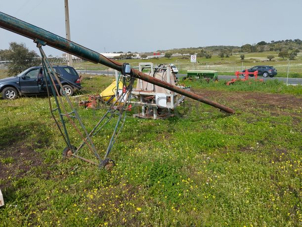 Máquinas, Equipamentos e Veículos