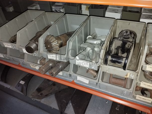 Máquinas, Equipamentos e Veículos