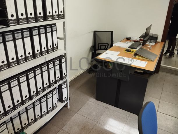 Máquinas, Equipamentos e Veículos