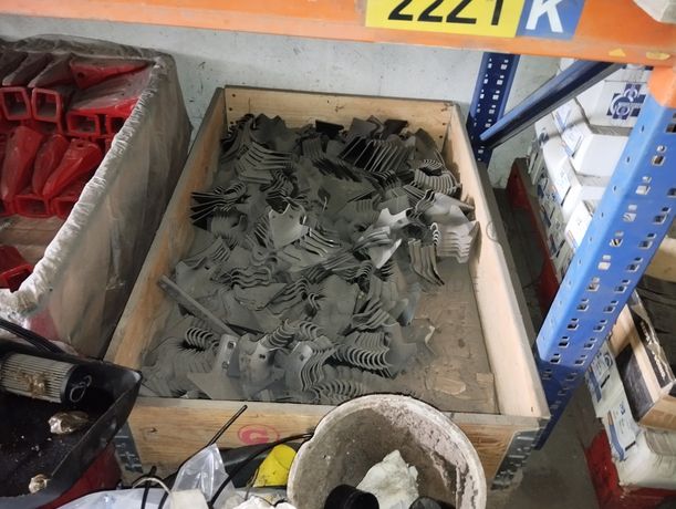 Máquinas, Equipamentos e Veículos