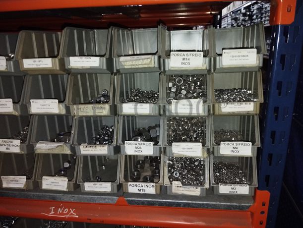 Máquinas, Equipamentos e Veículos