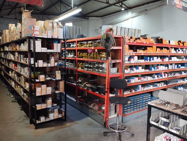 Máquinas, Equipamentos e Veículos
