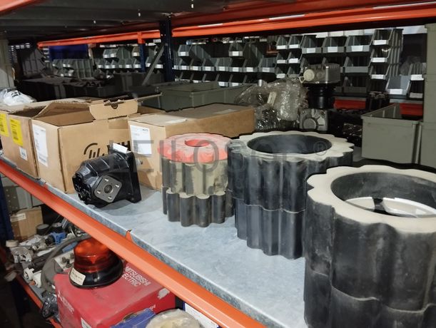 Máquinas, Equipamentos e Veículos