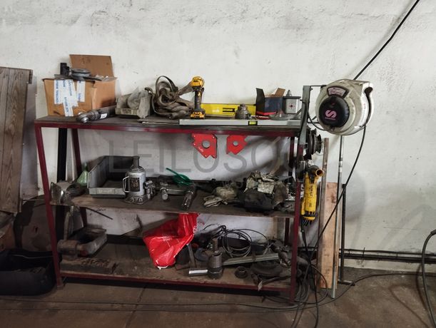 Máquinas, Equipamentos e Veículos