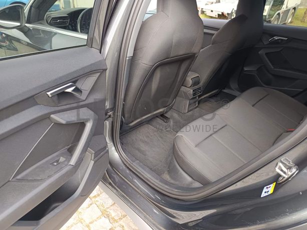 Audi A3 Sportback · Ano 2023