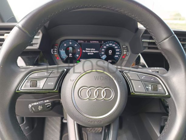 Audi A3 Sportback · Ano 2023