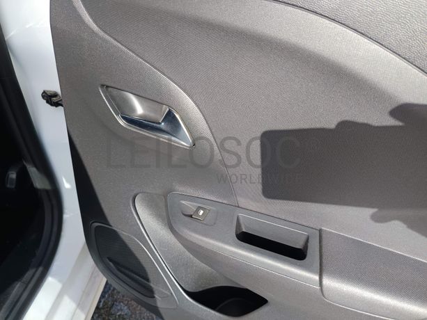 Opel Corsa Edition 1.5D · Ano 2022