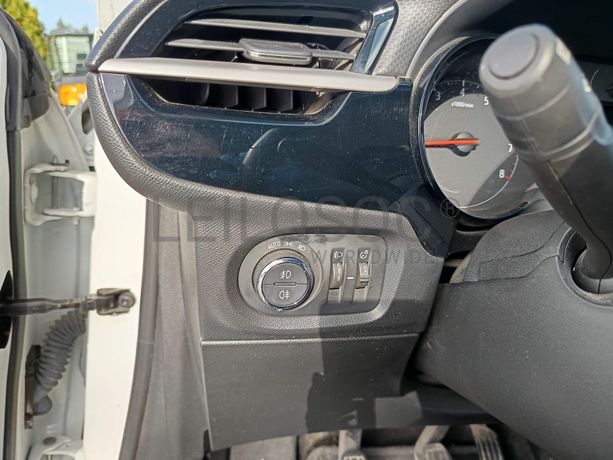 Opel Corsa Edition 1.5D · Ano 2022