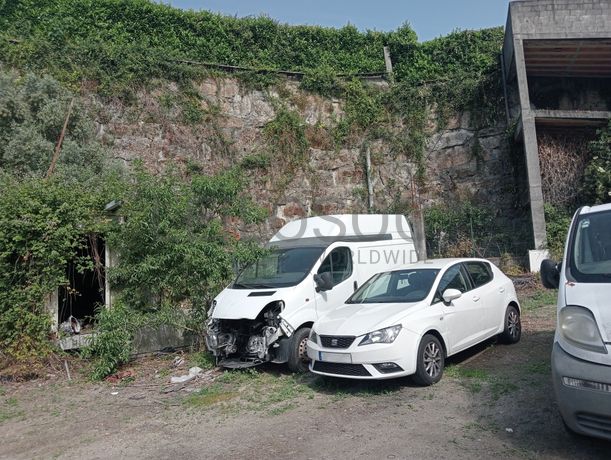 Terreno · Frazão Arreigada, Paços de Ferreira