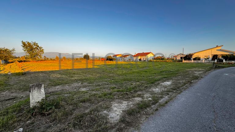 Terreno para Construção · Oliveira do Hospital, Coimbra