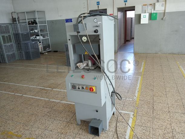 Equipamentos para a Indústria do Calçado