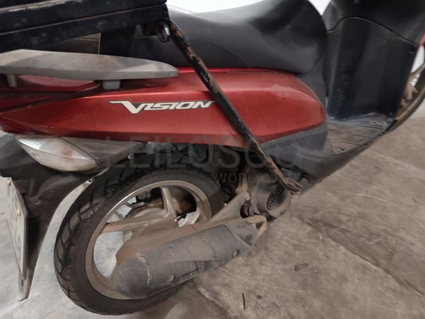 Honda Vision · Ano 2013