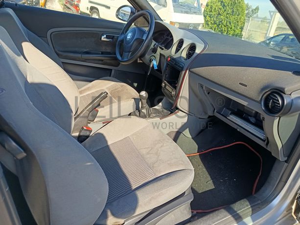 Seat Ibiza · Ano 2002