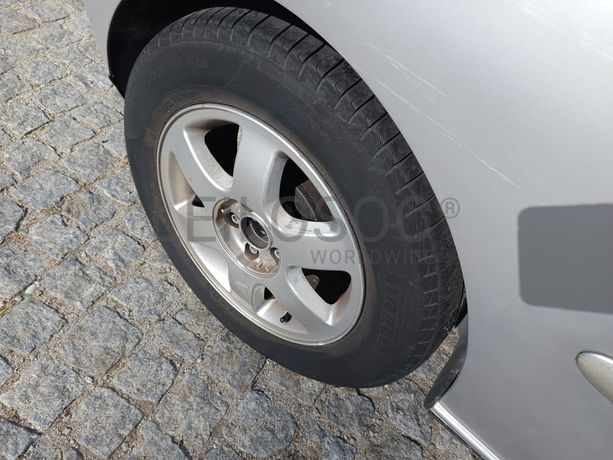 Seat Ibiza · Ano 2002