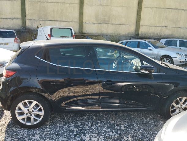 Renault Clio 0.9 TCe · Ano 2019