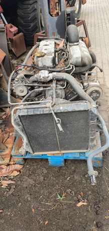 Motor Nissan