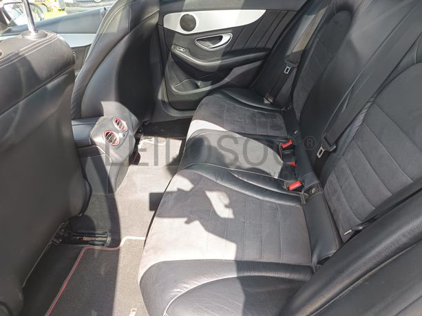 Mercedes-Benz C220 AMG · Ano 2017