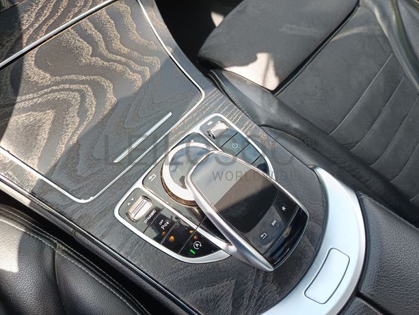 Mercedes-Benz C220 AMG · Ano 2017