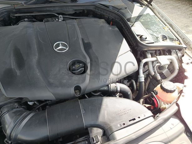 Mercedes-Benz C220 AMG · Ano 2017