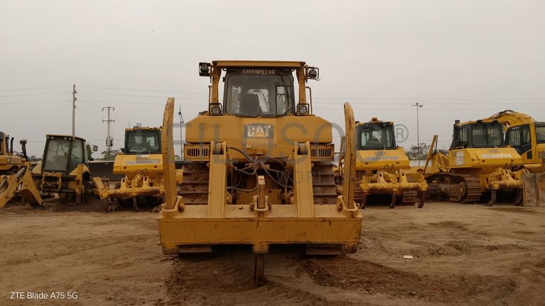 Trator de Rastos 40 T CATERPILLAR D8 R