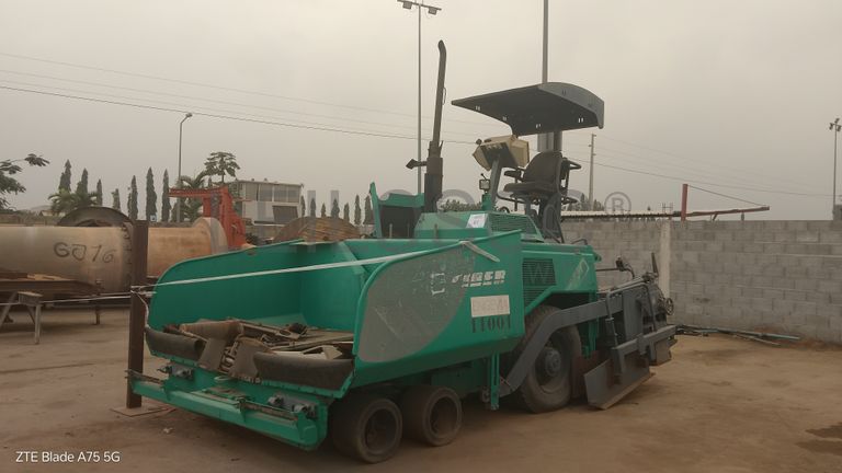 Pavimentadora Betuminoso de Rodas de 12 T CIBER AF 4500