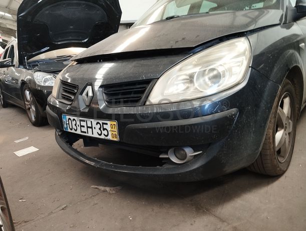 Fotografia 2 de 14: Renault Scenic 1.5 DCI · Ano 2007
