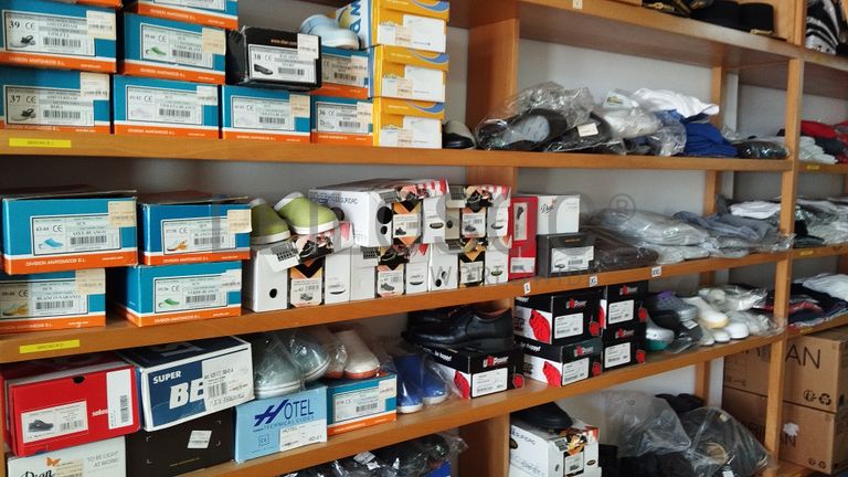 Fotografia de mobiliário: Stock de Vestuário e Calçado