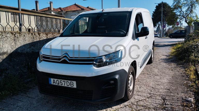 Fotografia de veículo: Citroën Berlingo · Ano 2022