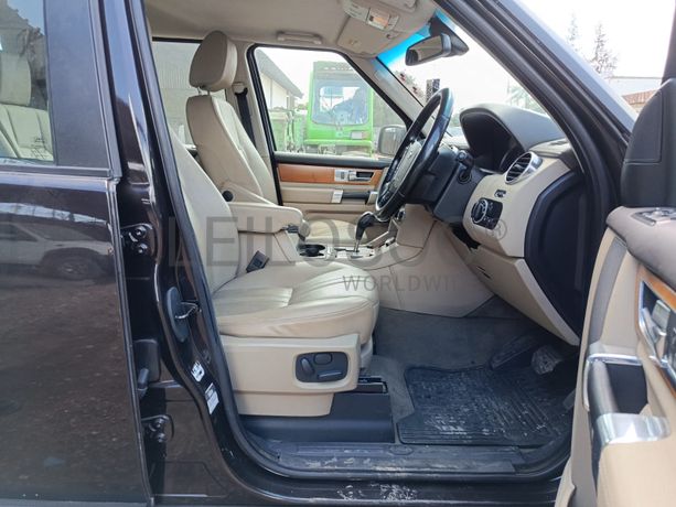 Land Rover Discovery 4 TDV6 S_2,78m - 2010