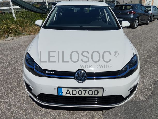 Volkswagen Golf · Ano 2020