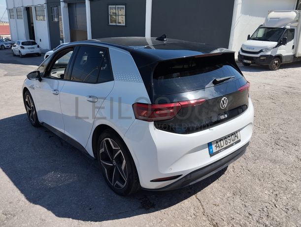 Volkswagen ID. 3 · Ano 2020