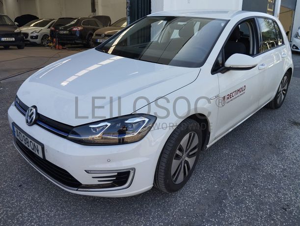 Volkswagen Golf · Ano 2020