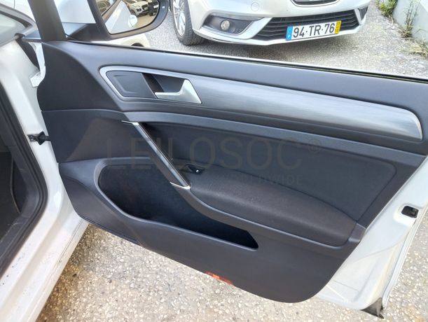 Volkswagen Golf · Ano 2020