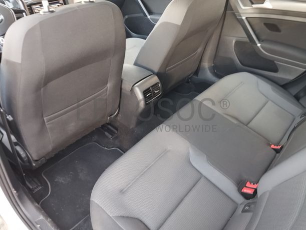 Volkswagen Golf · Ano 2020