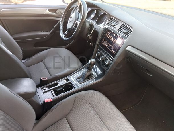 Volkswagen Golf · Ano 2020