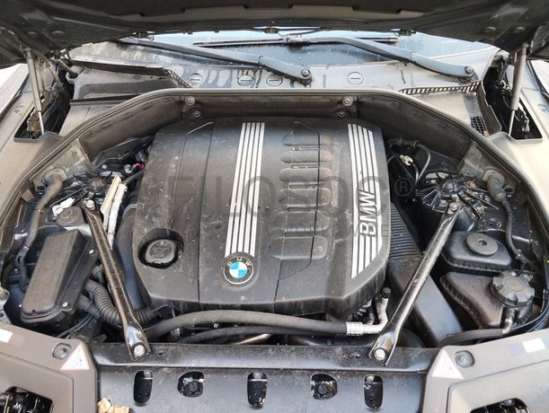 BMW 530d GT 3.0 · Ano 2009