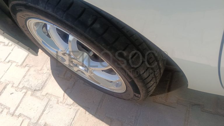 Toyota Ractis_2,55m - 2011
