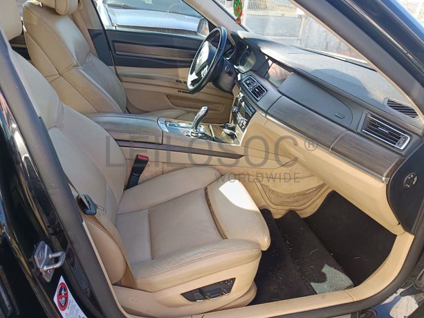 BMW 740 d · Ano 2010